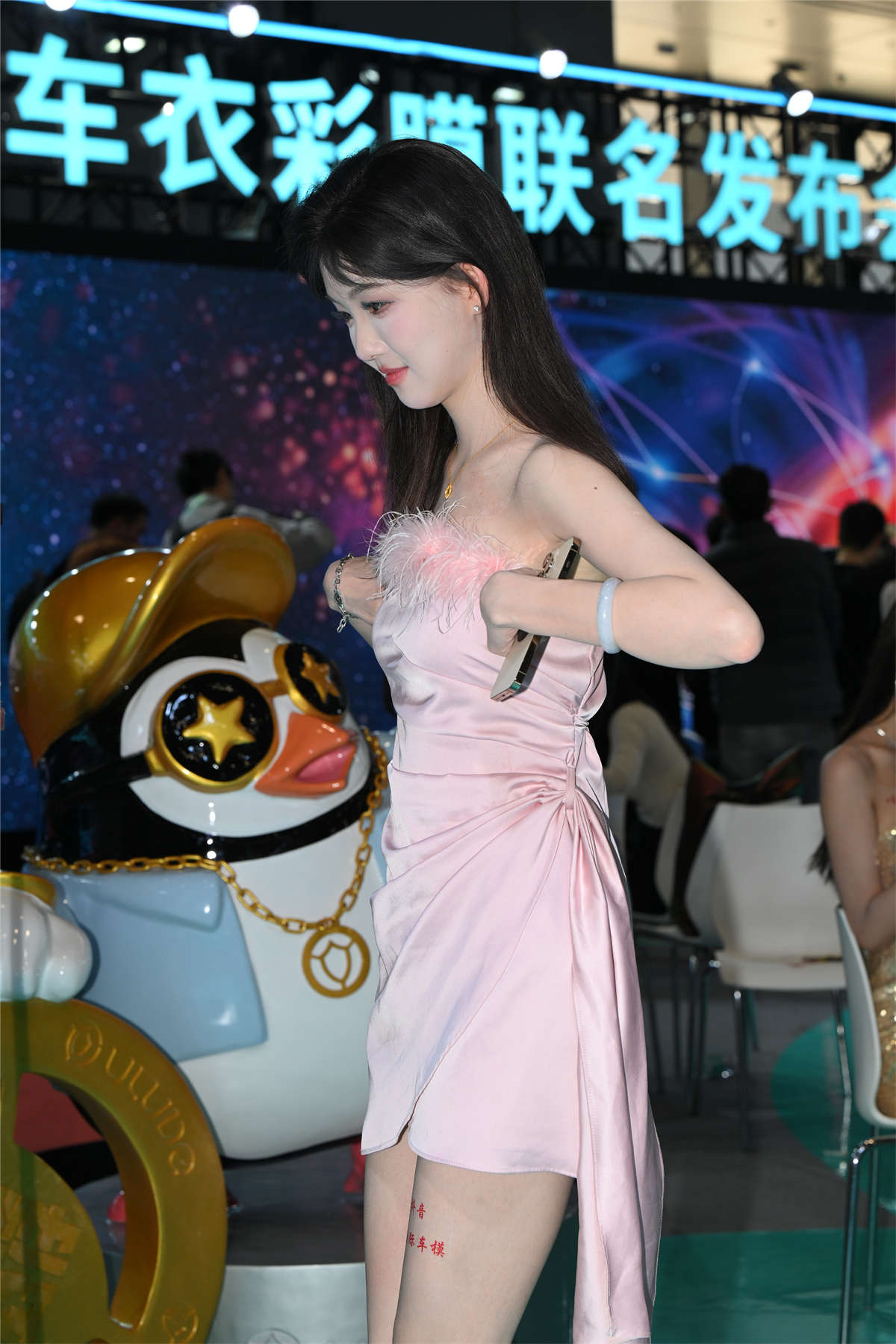 图片[2]-甜美可爱粉色系-日更街拍