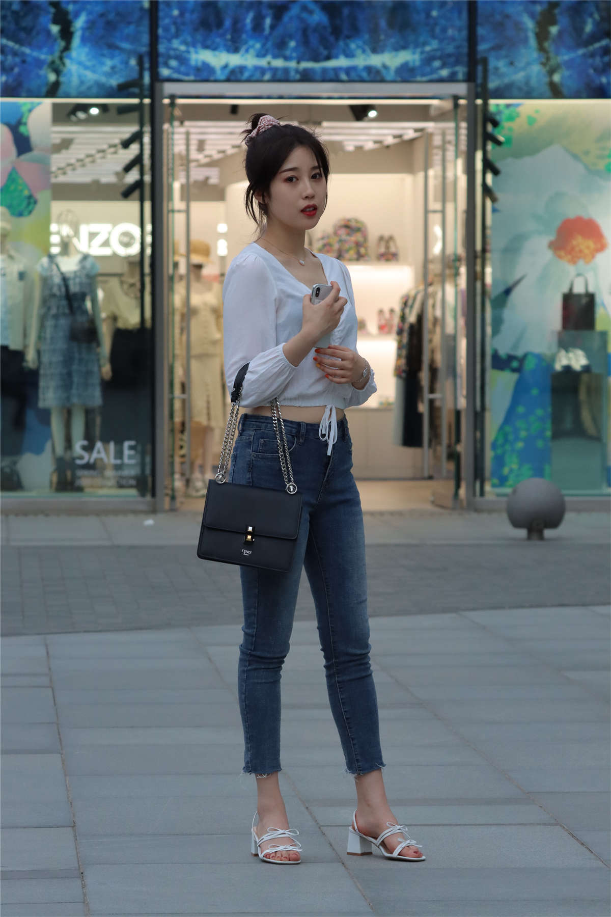 图片[2]-牛仔裤甜美清新-日更街拍