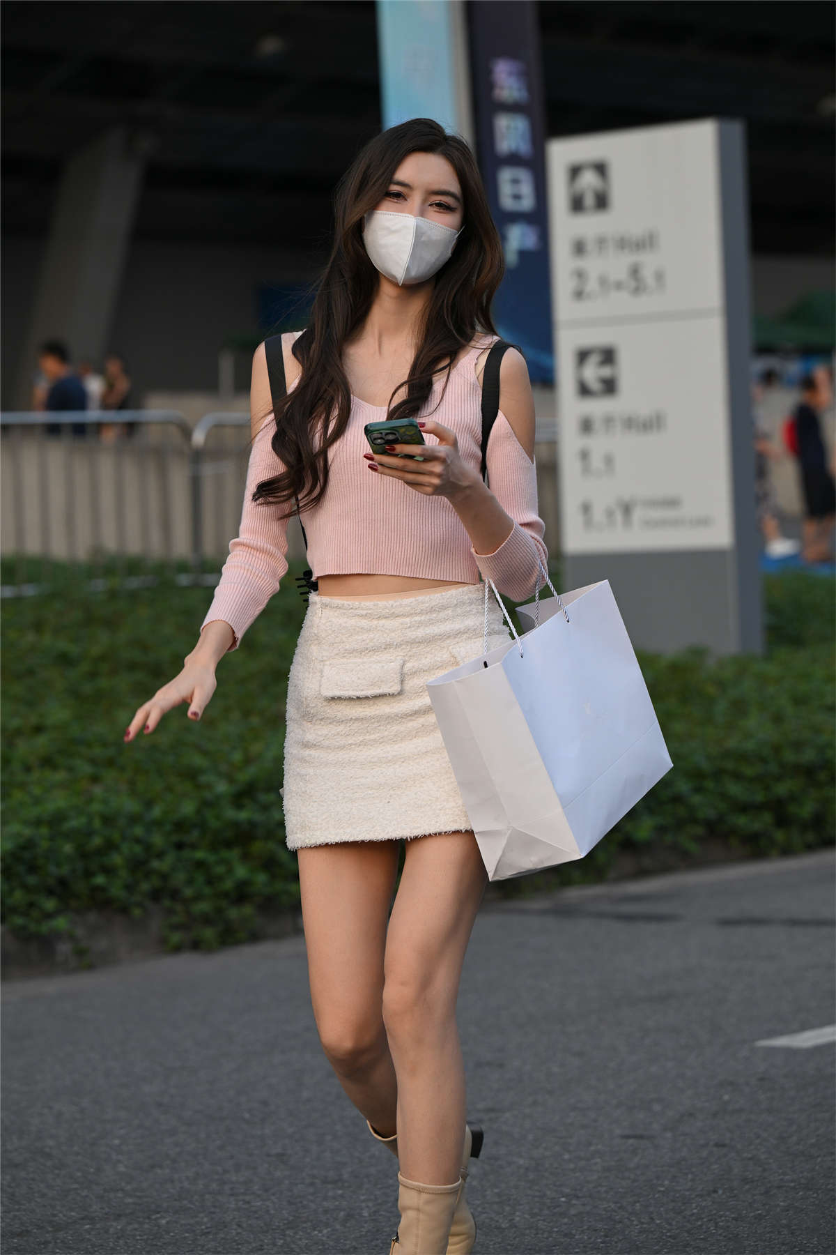 图片[2]-白色短裙-日更街拍