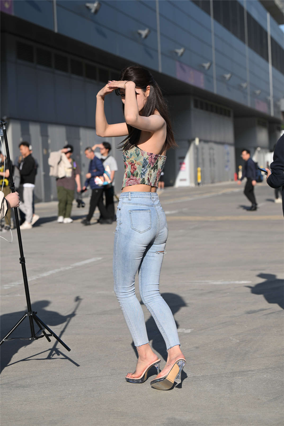 图片[2]-牛仔裤大长腿-日更街拍