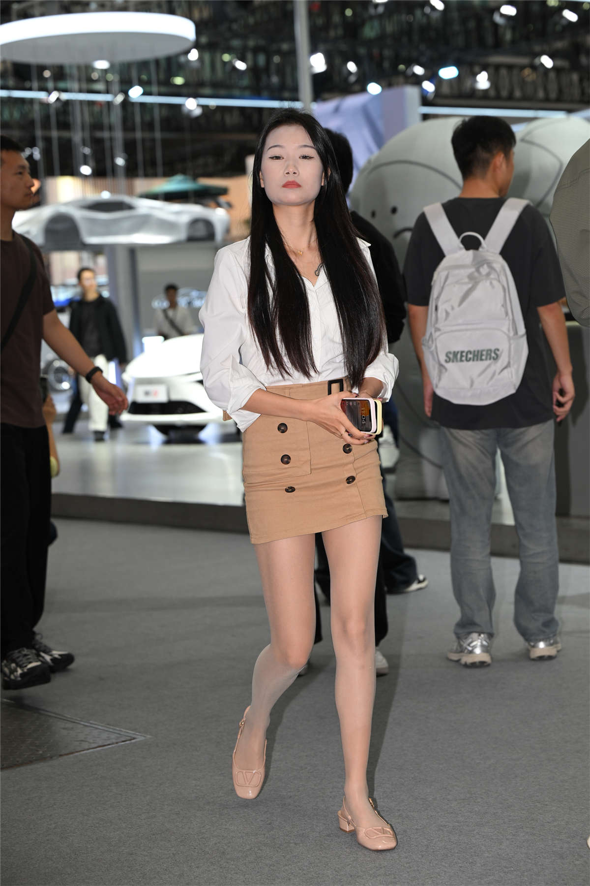 图片[2]-咖色短裤-日更街拍