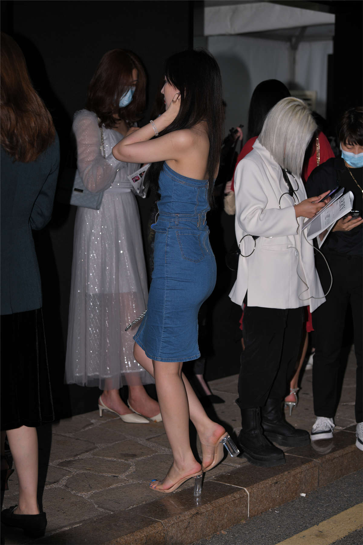 图片[2]-牛仔连体裙-日更街拍