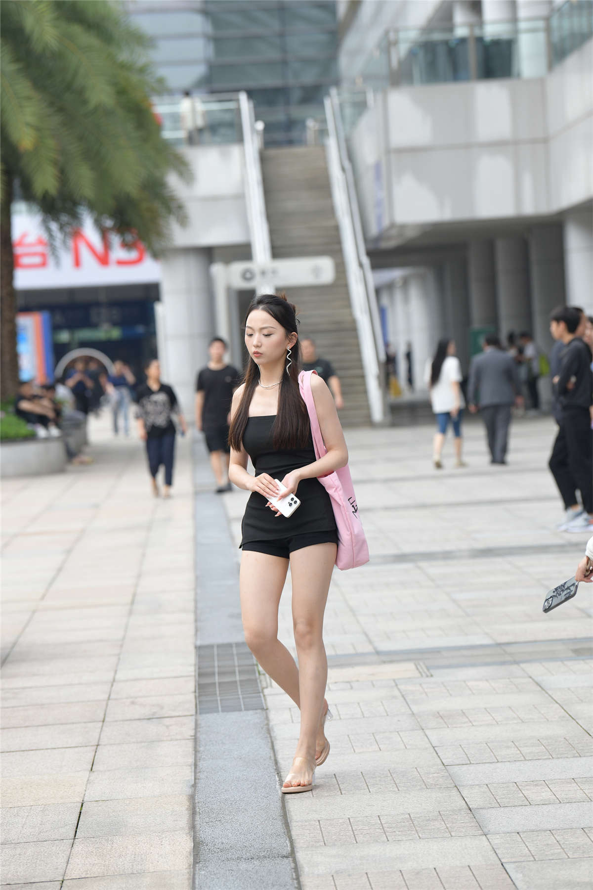 图片[2]-黑色魅力短裤-日更街拍