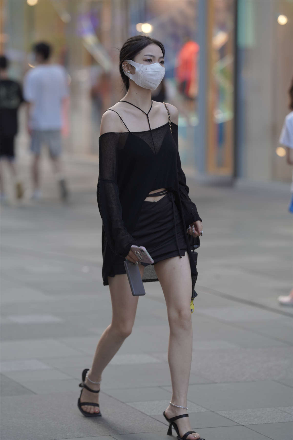 漂亮小姐姐-日更街拍