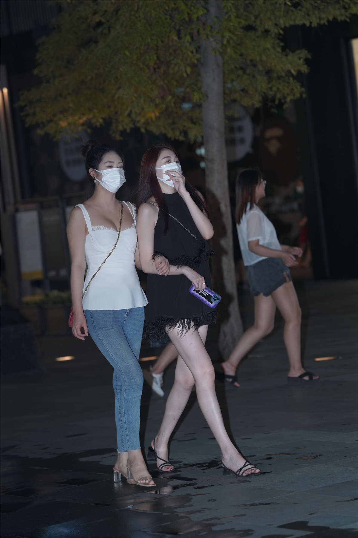 图片[2]-美腿闺蜜-日更街拍