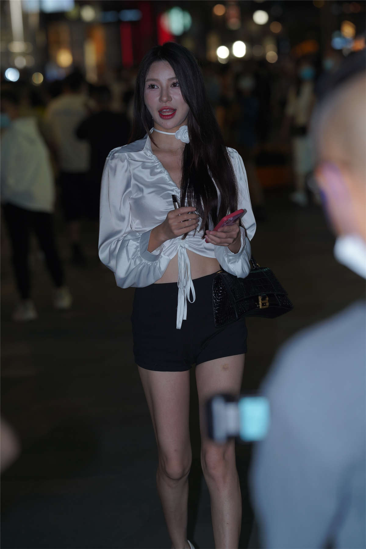 图片[2]-简约黑白搭配-日更街拍