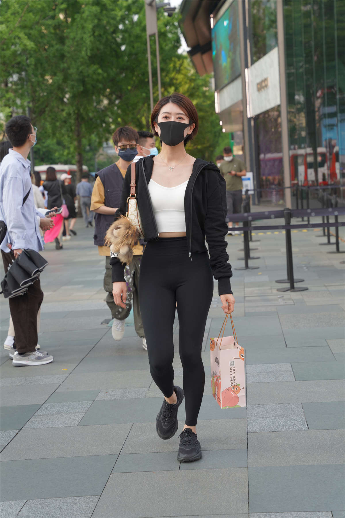 图片[2]-瑜伽美腿-日更街拍