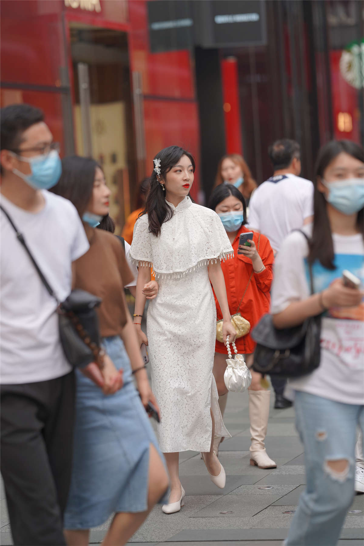 图片[2]-蕾丝旗袍-日更街拍