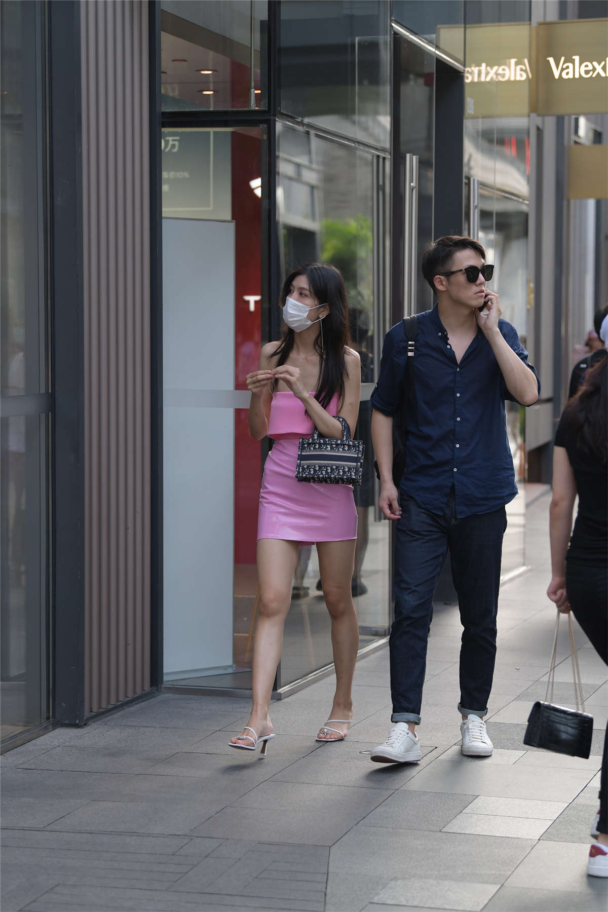 图片[2]-粉色皮裙-日更街拍