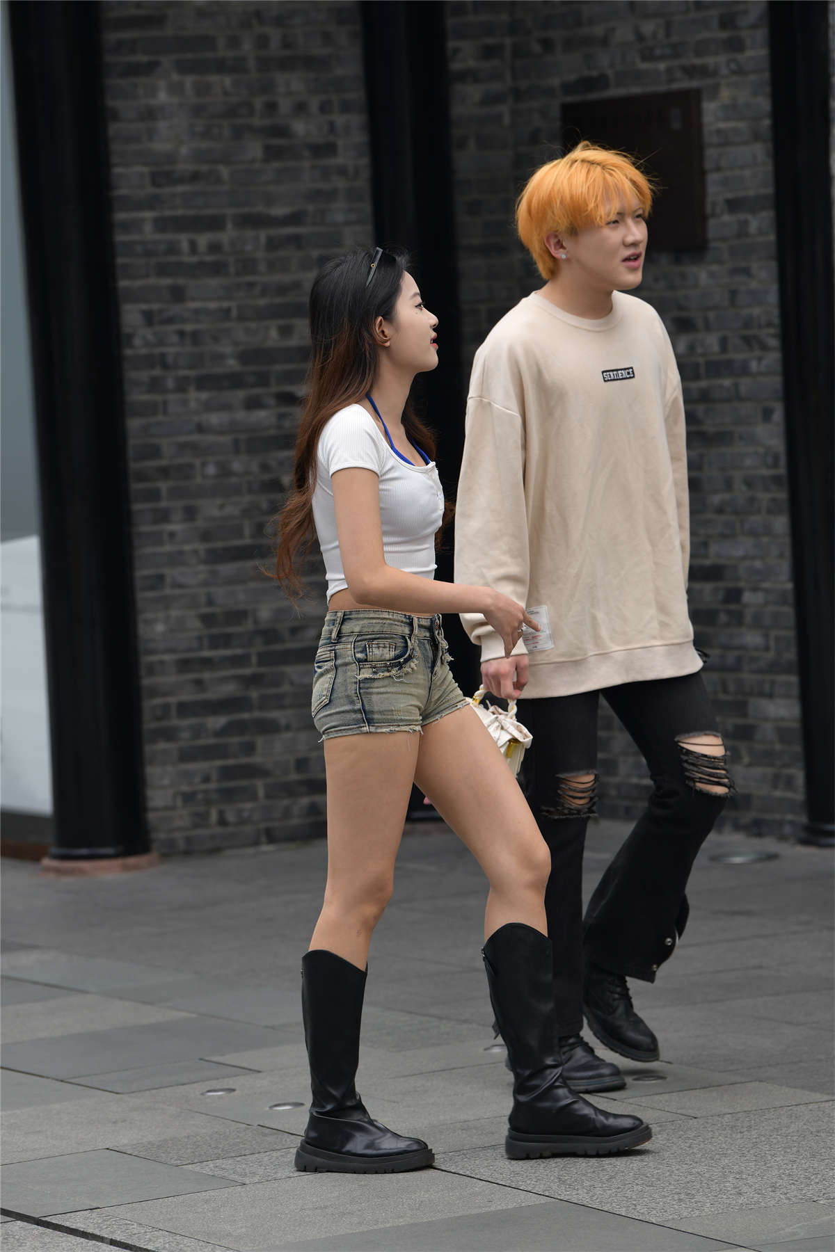 图片[2]-清新长靴短裤-日更街拍