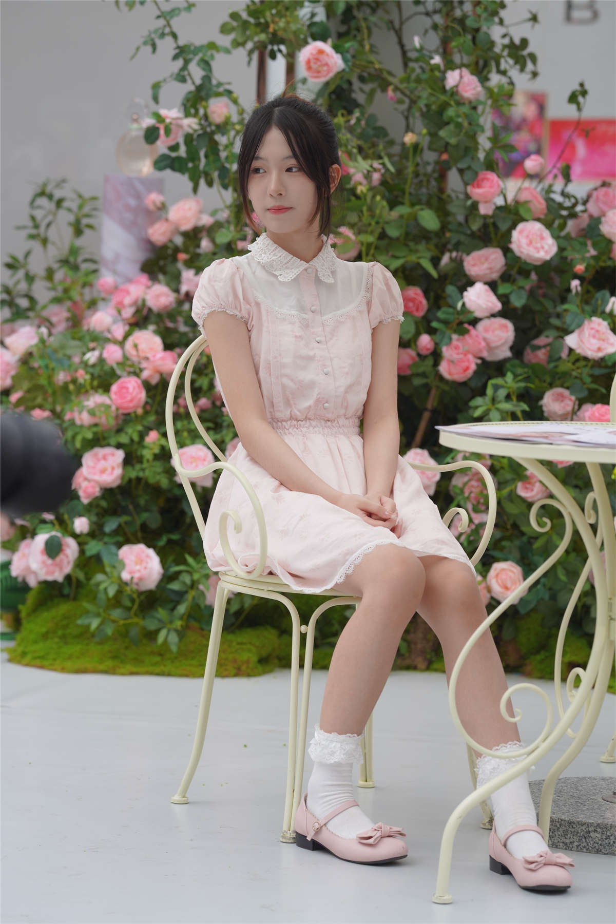 清秀美丽少女-日更街拍