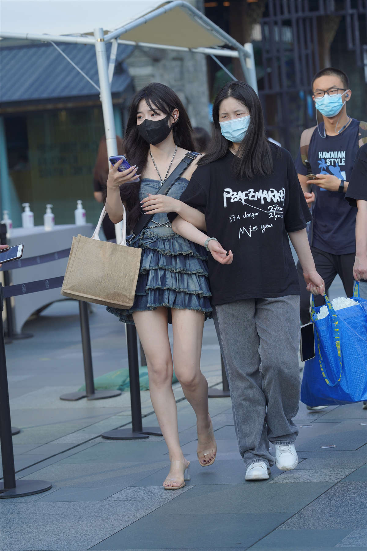 图片[2]-甜美动人牛仔裙-日更街拍