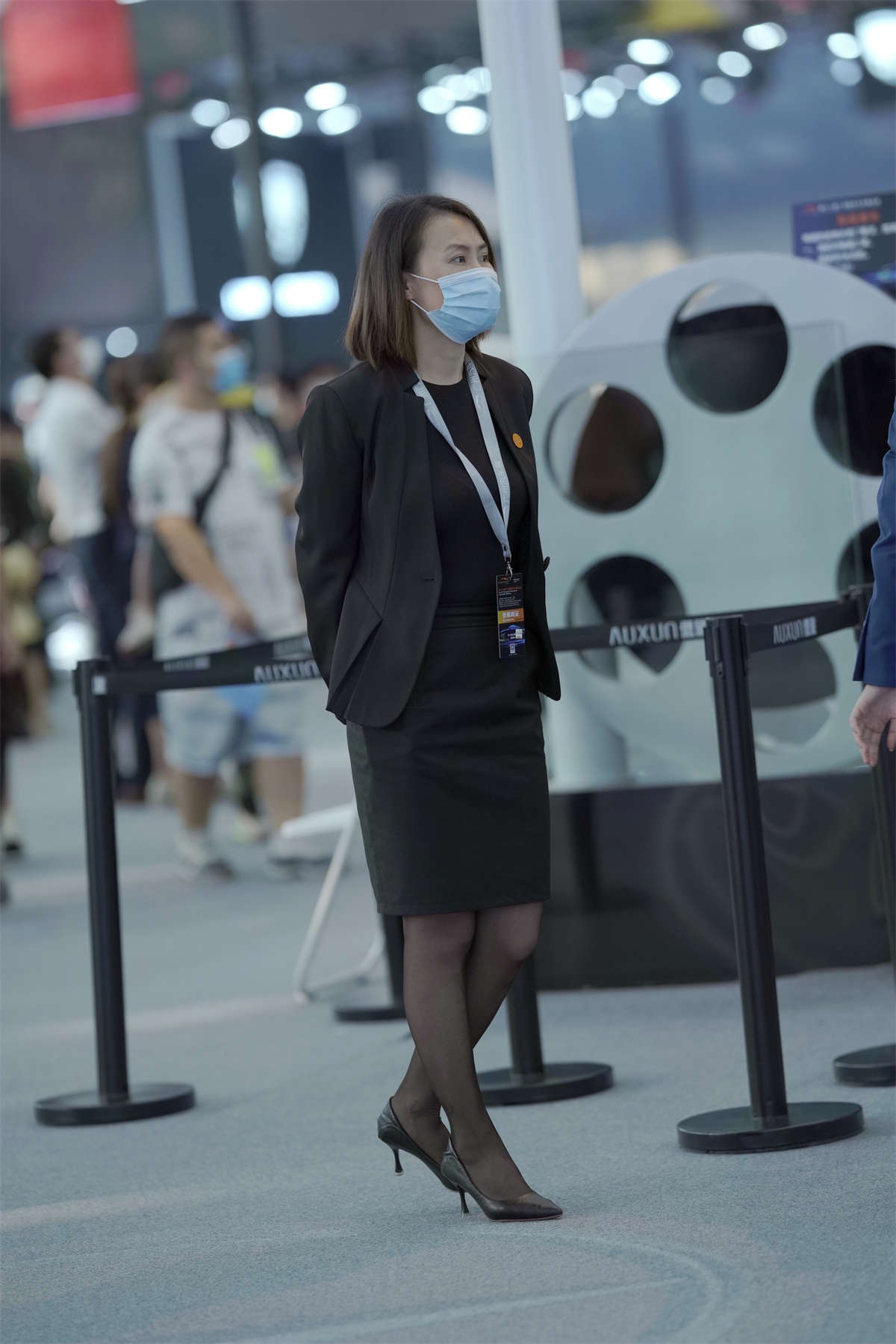 图片[2]-制服OL-日更街拍