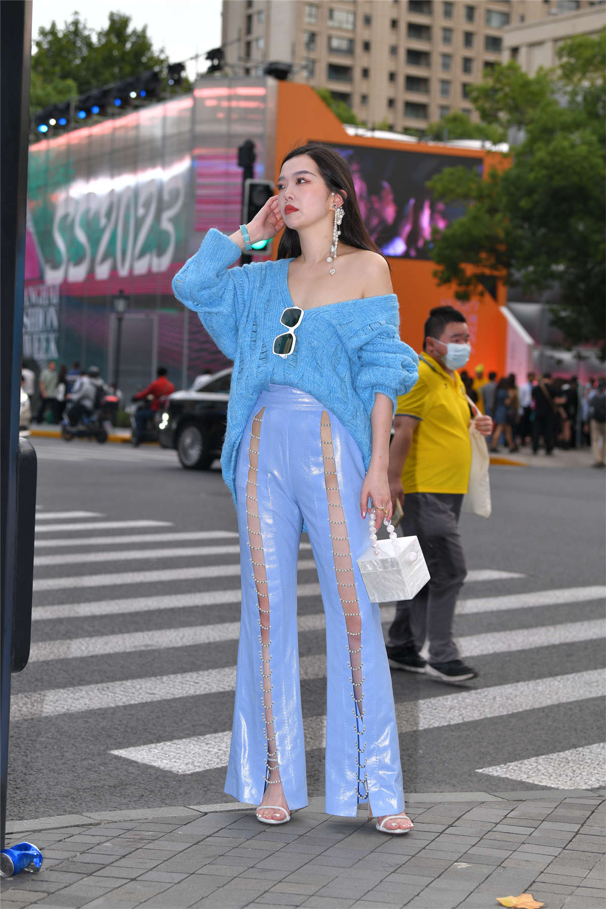 图片[2]-时尚皮裤搭配-日更街拍