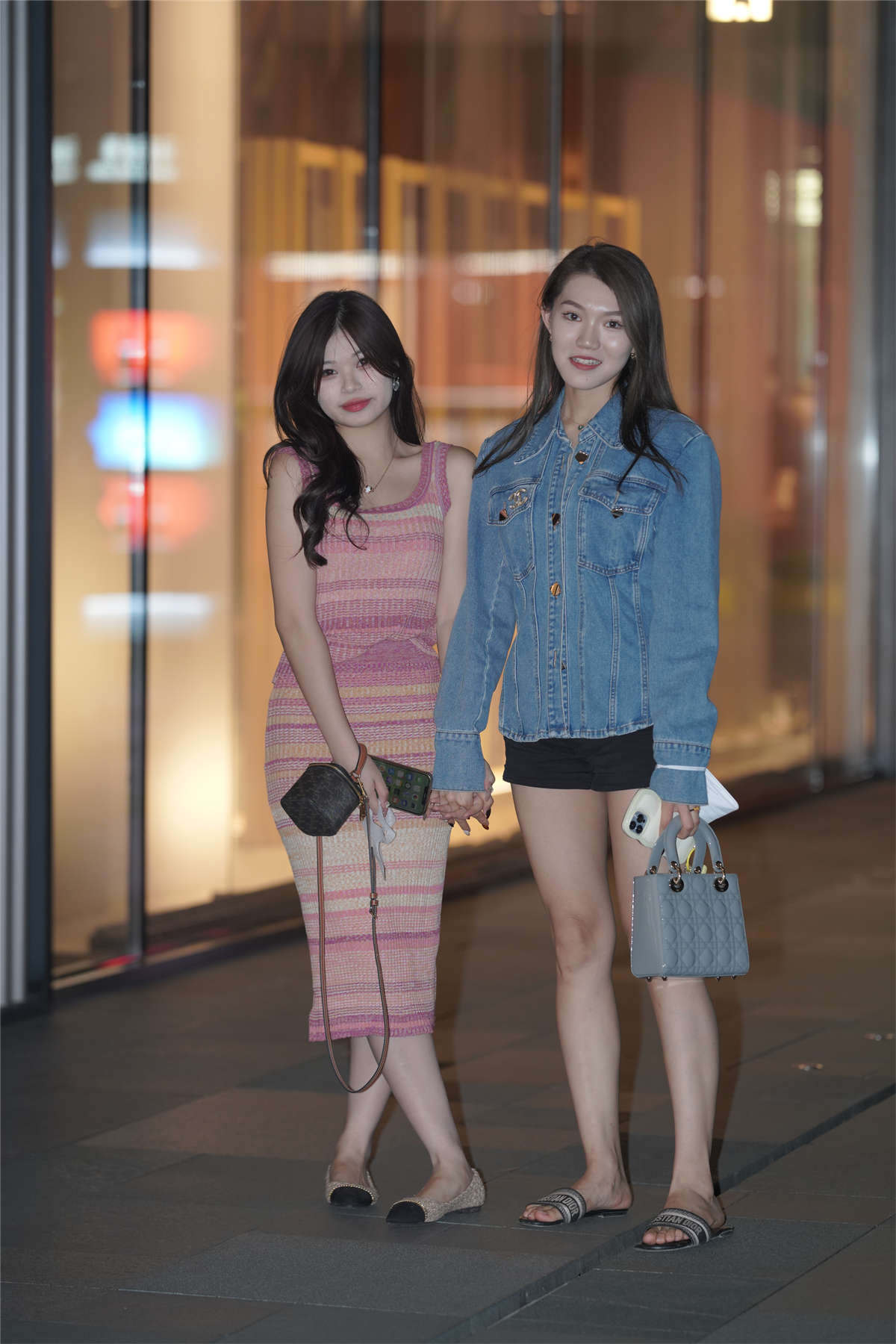 图片[2]-青春靓丽牛仔装-日更街拍