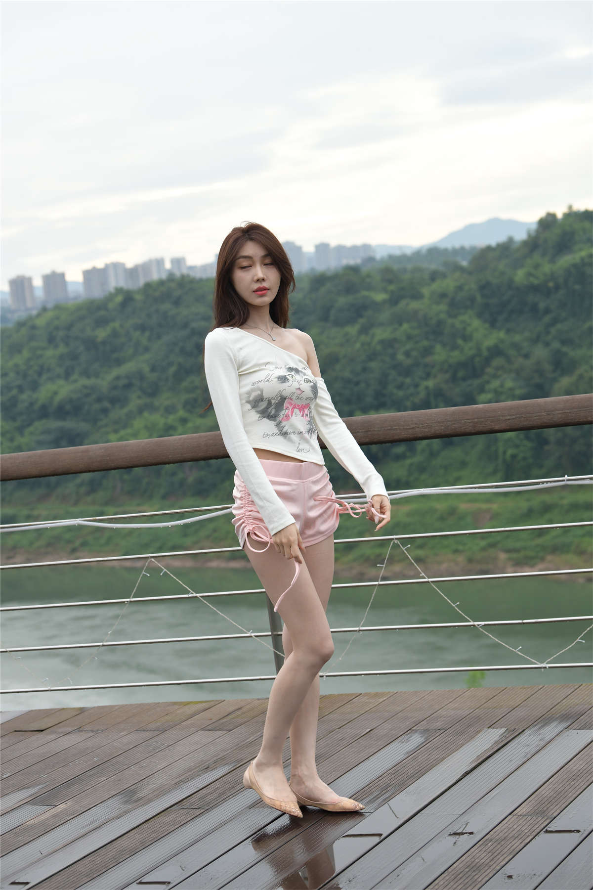 粉白青春美-日更街拍