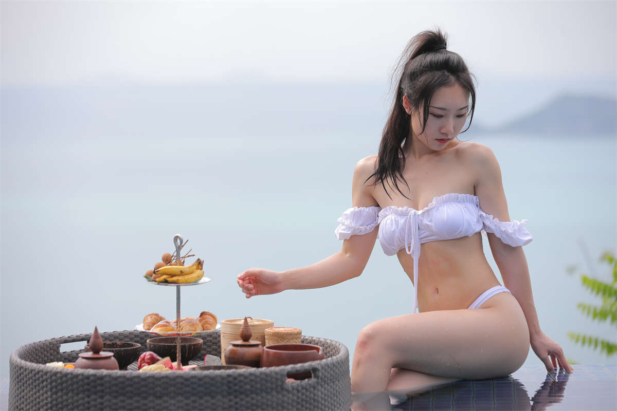 苏梅岛旅拍 盛夏 白色比基尼-01-日更街拍