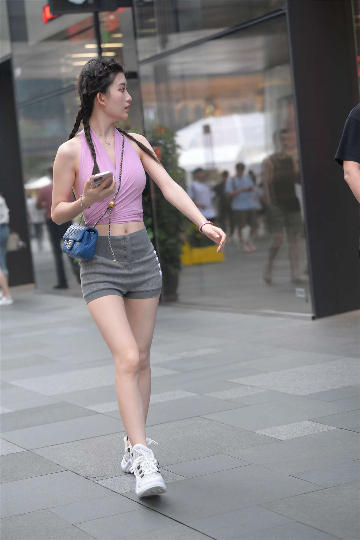 图片[2]-靓丽粉色系-日更街拍