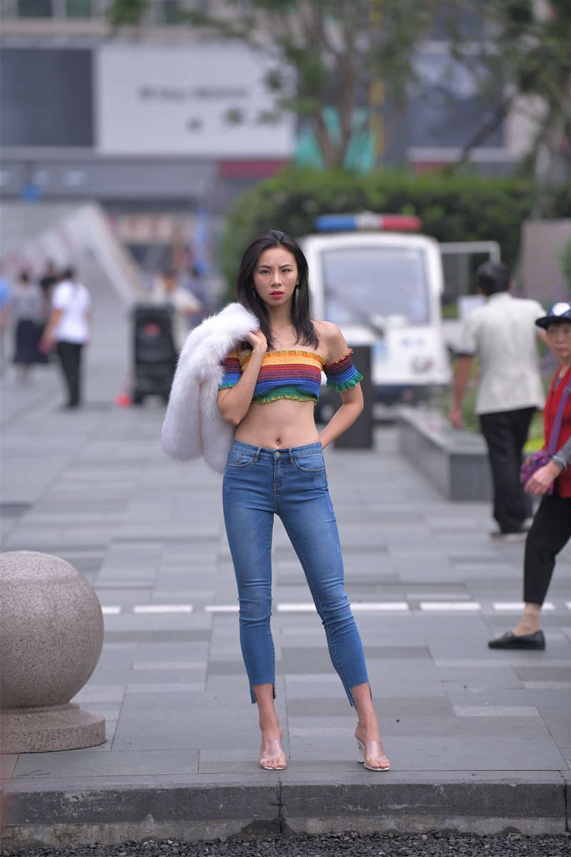 图片[2]-[魔镜原创摄影]紧牛小蛮腰高清无水印原图-日更街拍