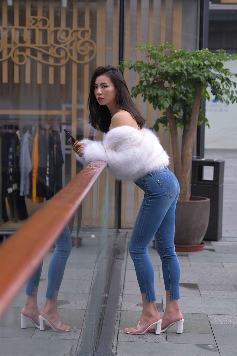 [魔镜原创摄影]紧牛小蛮腰高清无水印原图-日更街拍