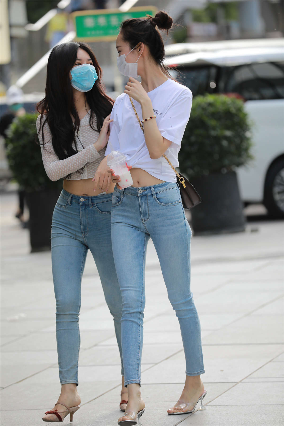 窈窕牛仔裤-日更街拍