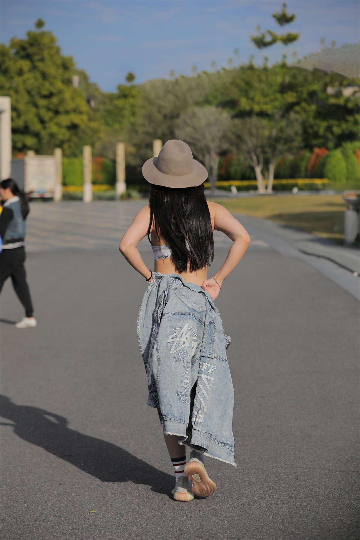 图片[2]-[魔镜原创摄影]灰色比基尼-日更街拍