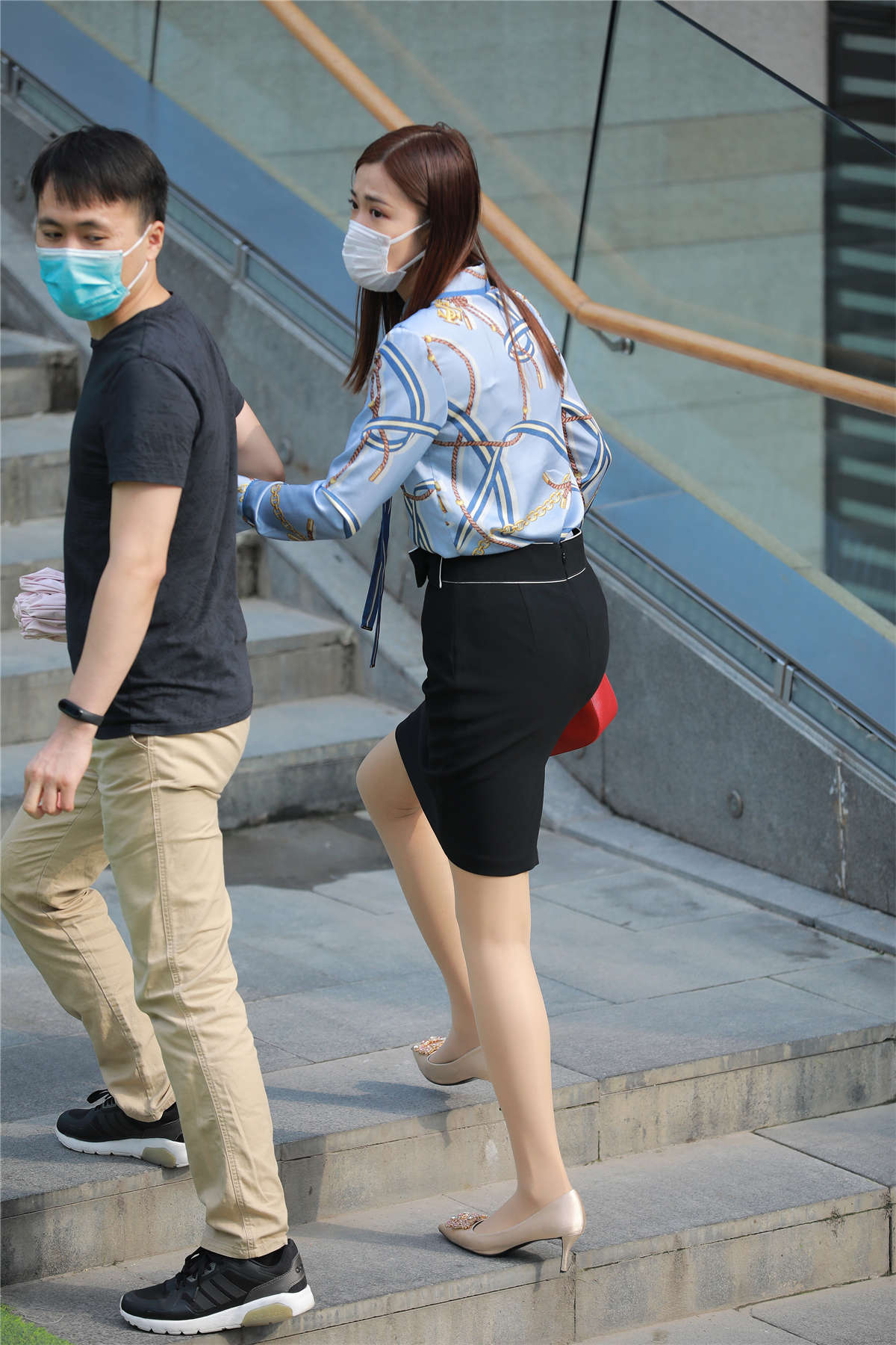 图片[2]-四九城嘎子街拍作品 – 肉丝女友-日更街拍