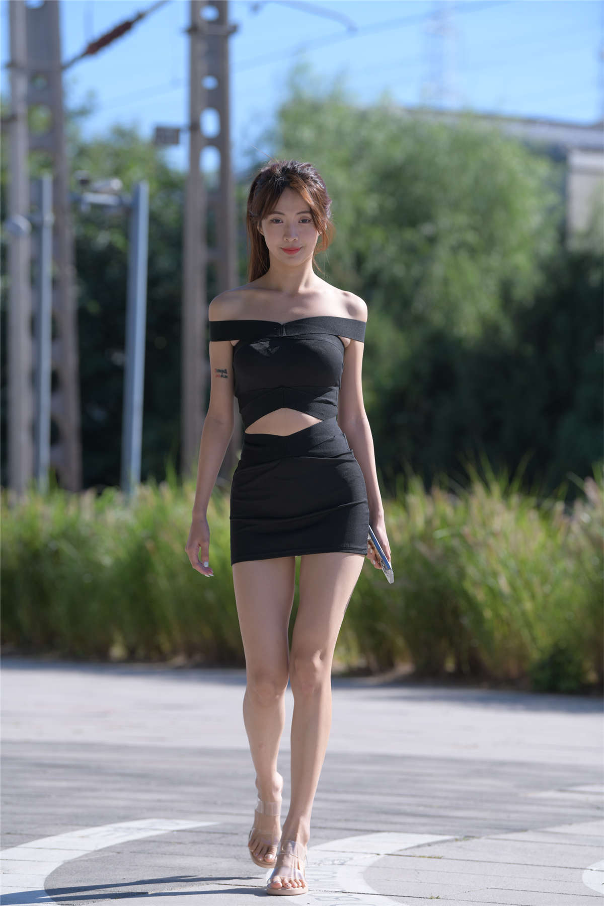 图片[2]-[魔镜原创摄影] 一始街拍作品 北纬有阳光-日更街拍