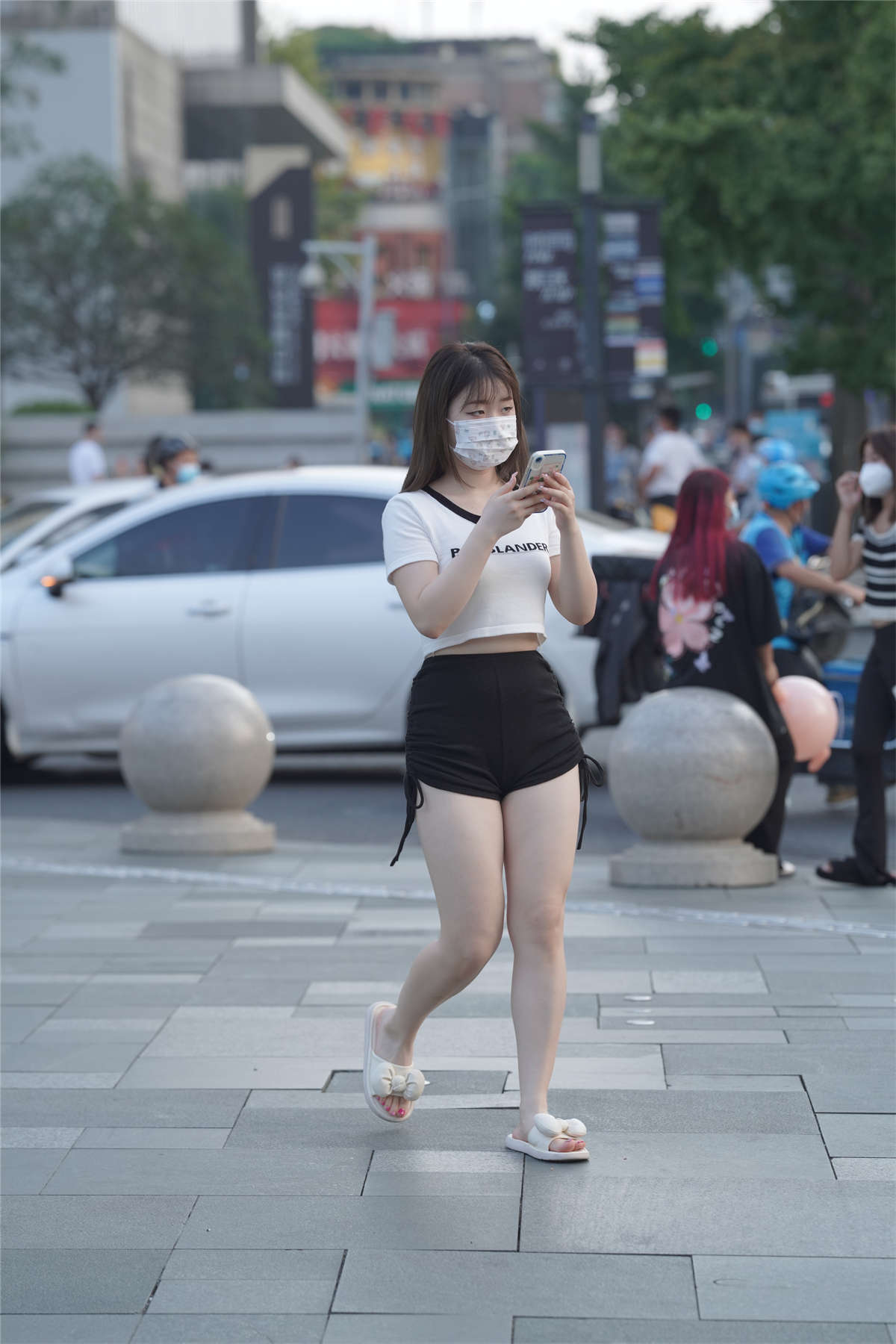 图片[2]-黑色热裤-日更街拍