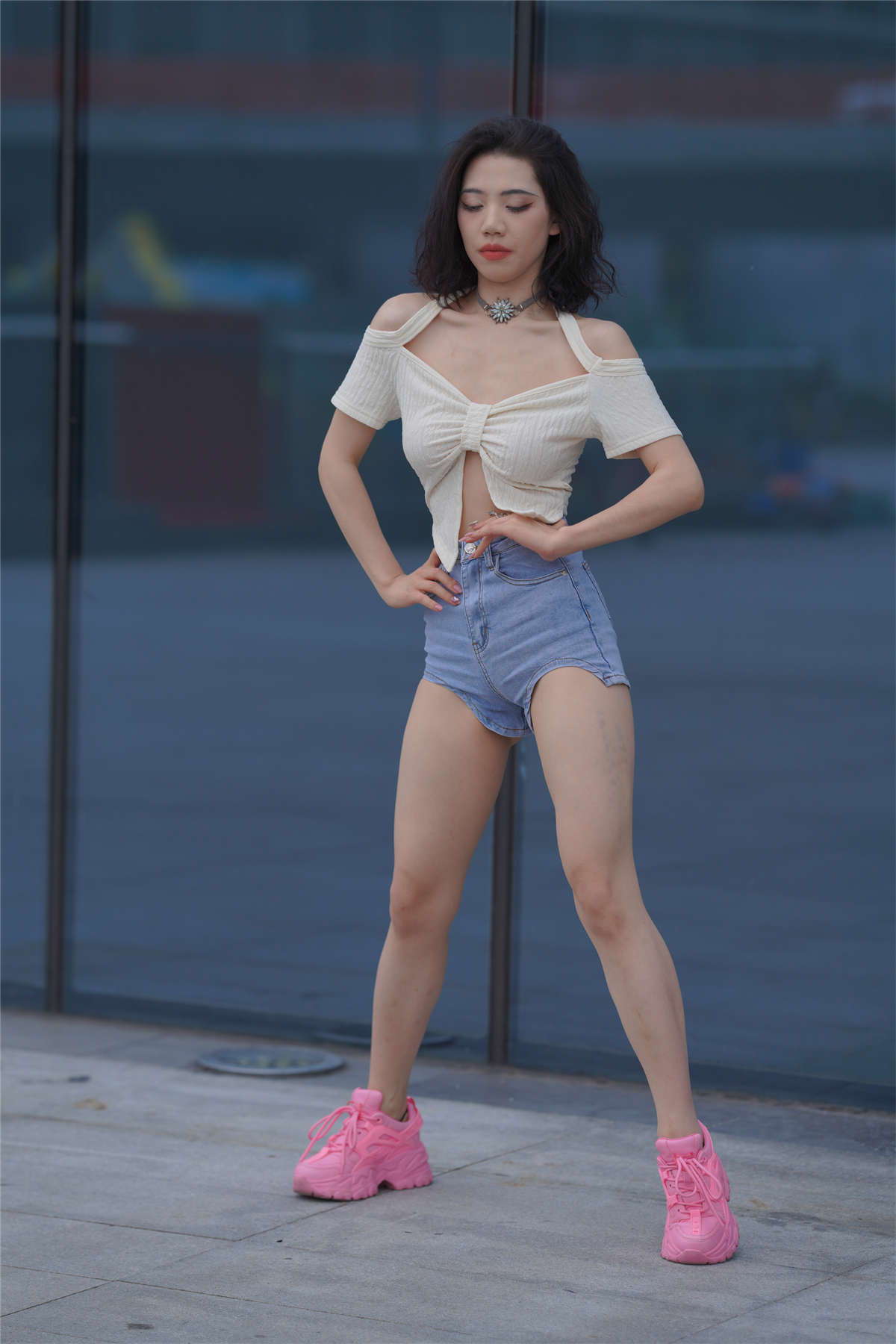 图片[2]-[魔镜原创摄影]凯恩公爵街拍作品 热舞女孩-日更街拍