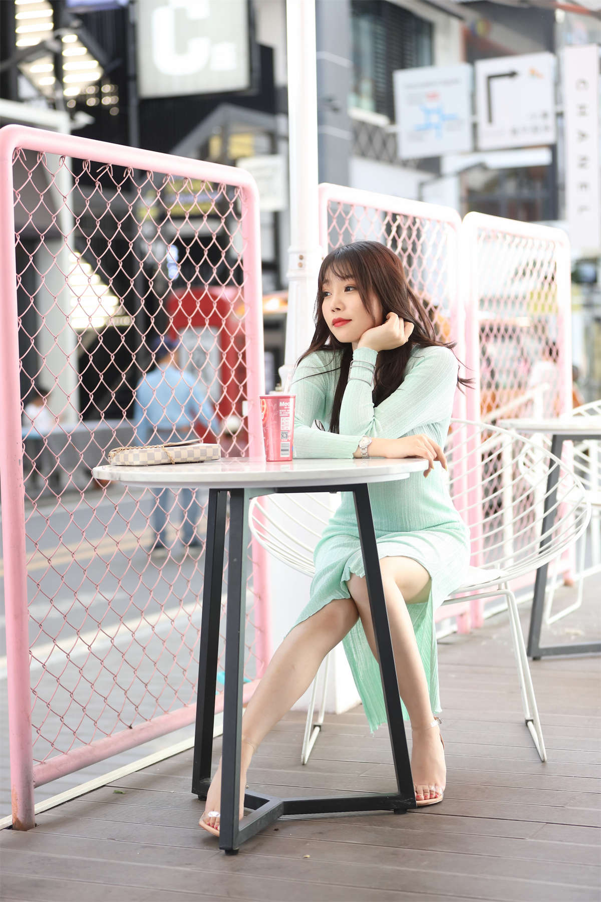 图片[2]-[魔镜原创摄影]天青色等烟雨-日更街拍