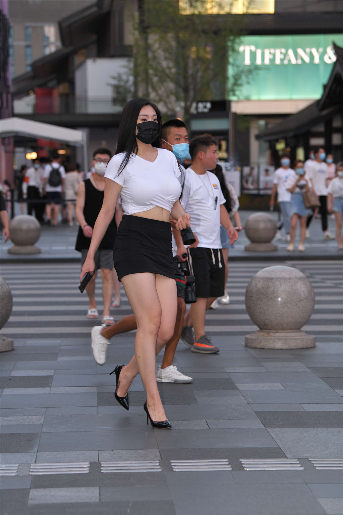 图片[2]-丰满包臀裙-日更街拍