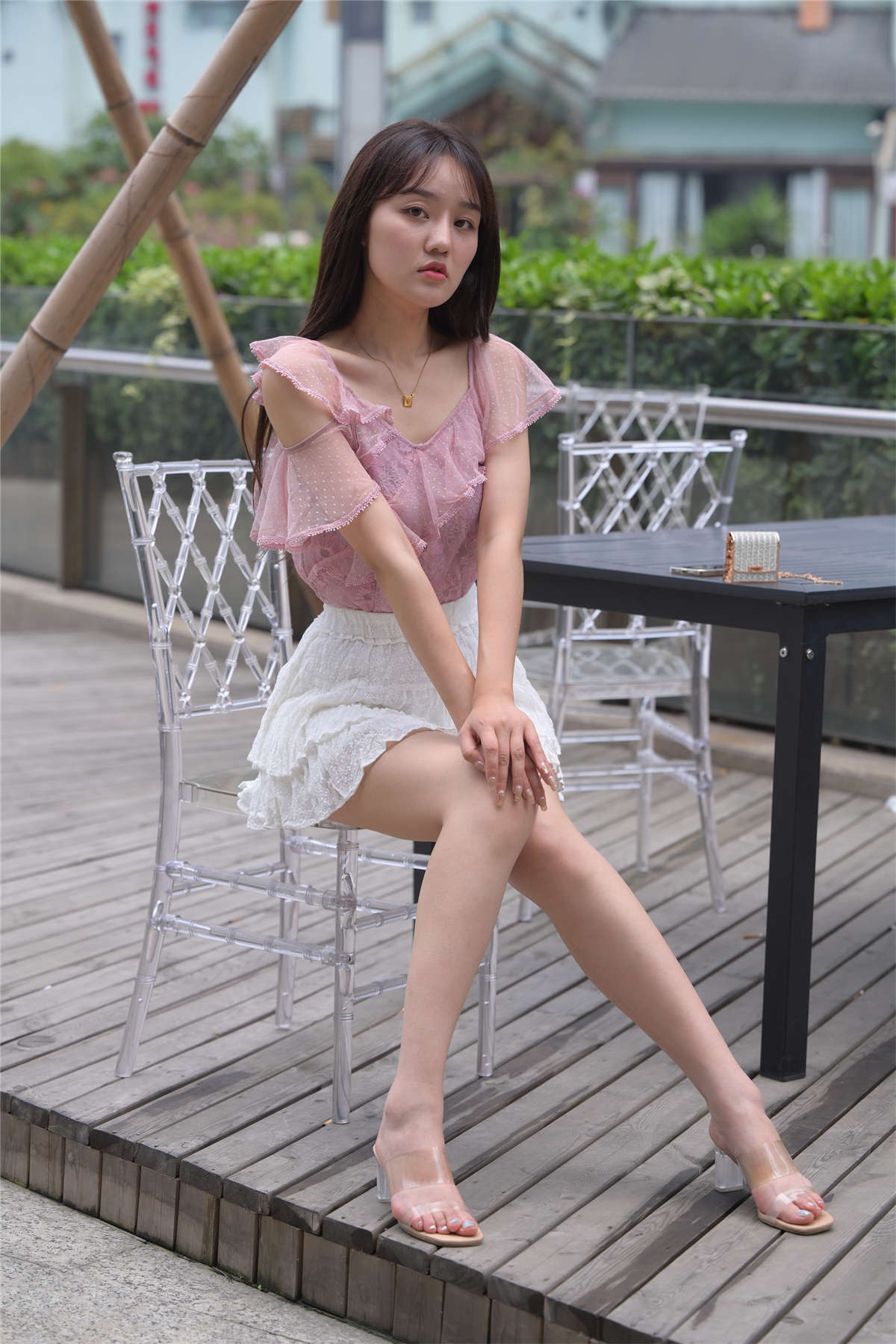 [魔镜原创摄影]魂魂摄影作品 白百褶裙美女-日更街拍