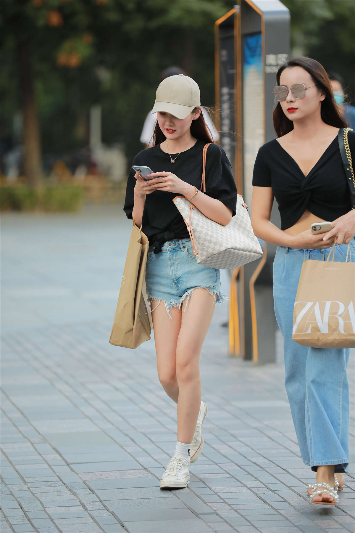 四九城嘎子街拍作品 – 理想中的女朋友-日更街拍