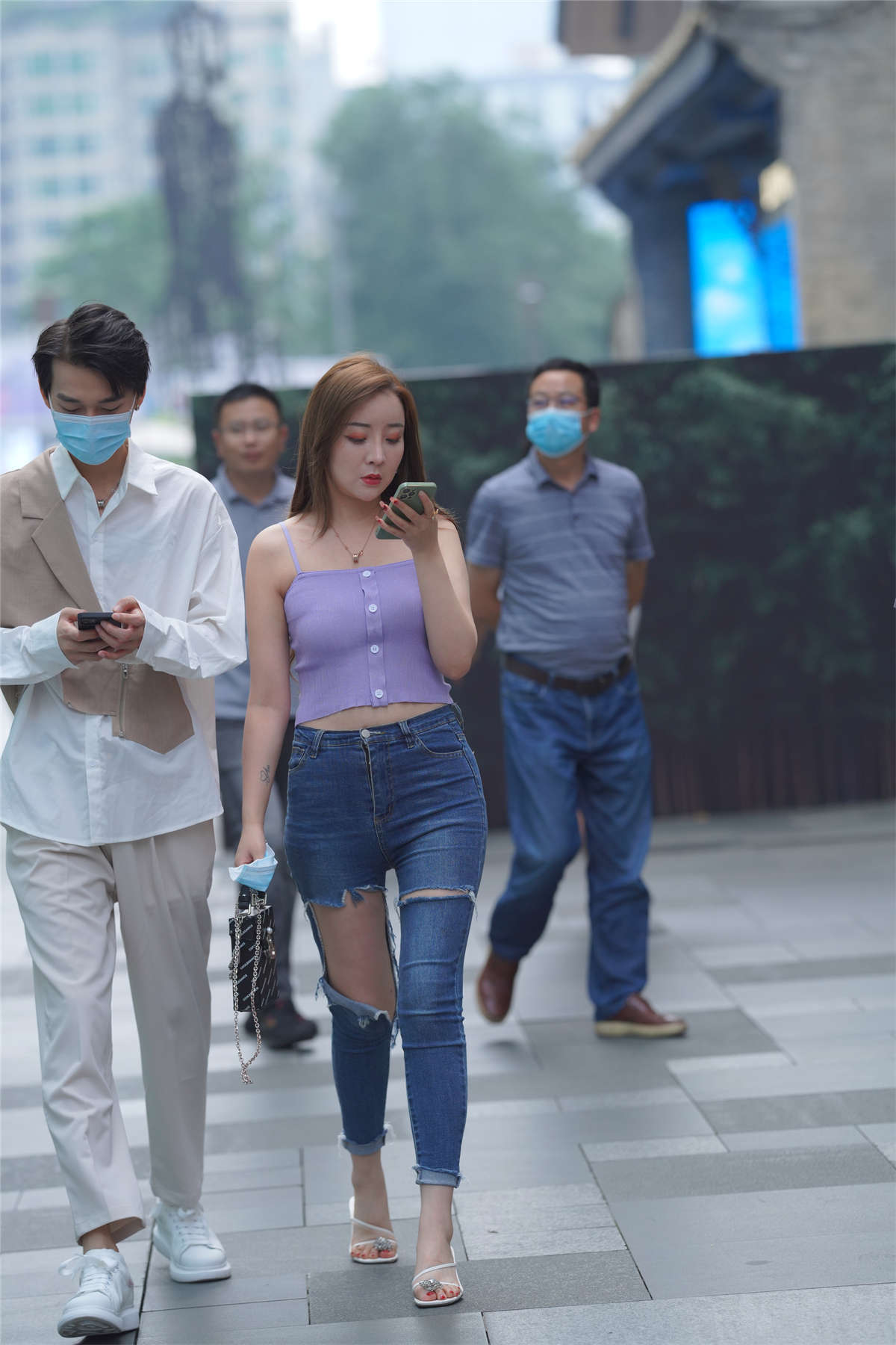 图片[2]-凯恩公爵街拍作品 紧牛美女1-日更街拍