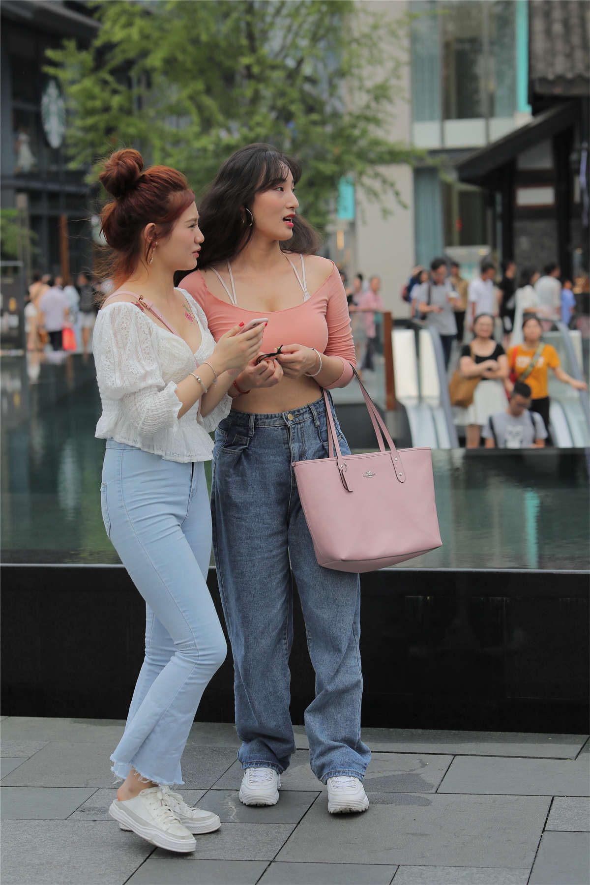 图片[2]-凯恩街拍作品 – 完美的侧颜-日更街拍