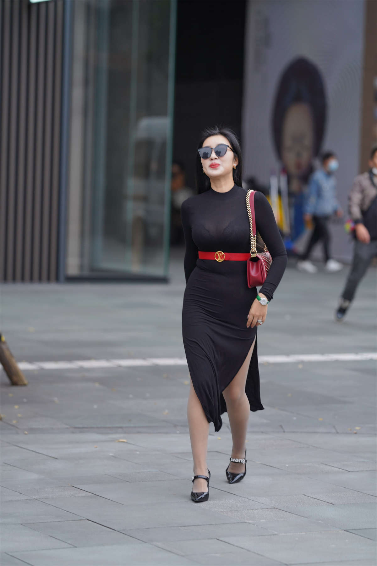 图片[2]-魅力修身长裙-日更街拍