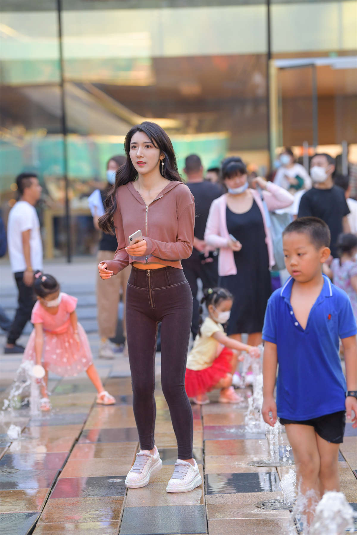 图片[2]-蜜桃紧牛小姐姐-日更街拍