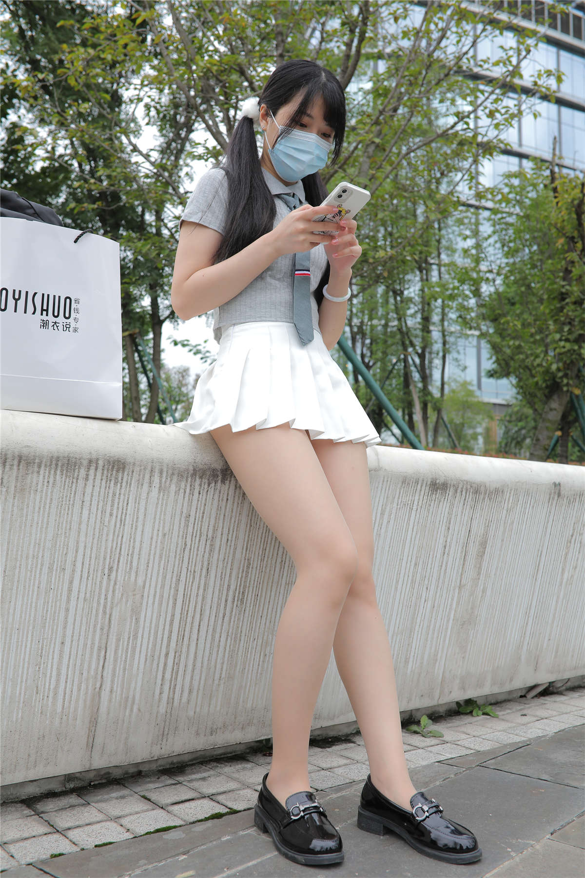 图片[2]-[魔镜原创摄影]加菲mao街拍作品 美少女的心事-日更街拍