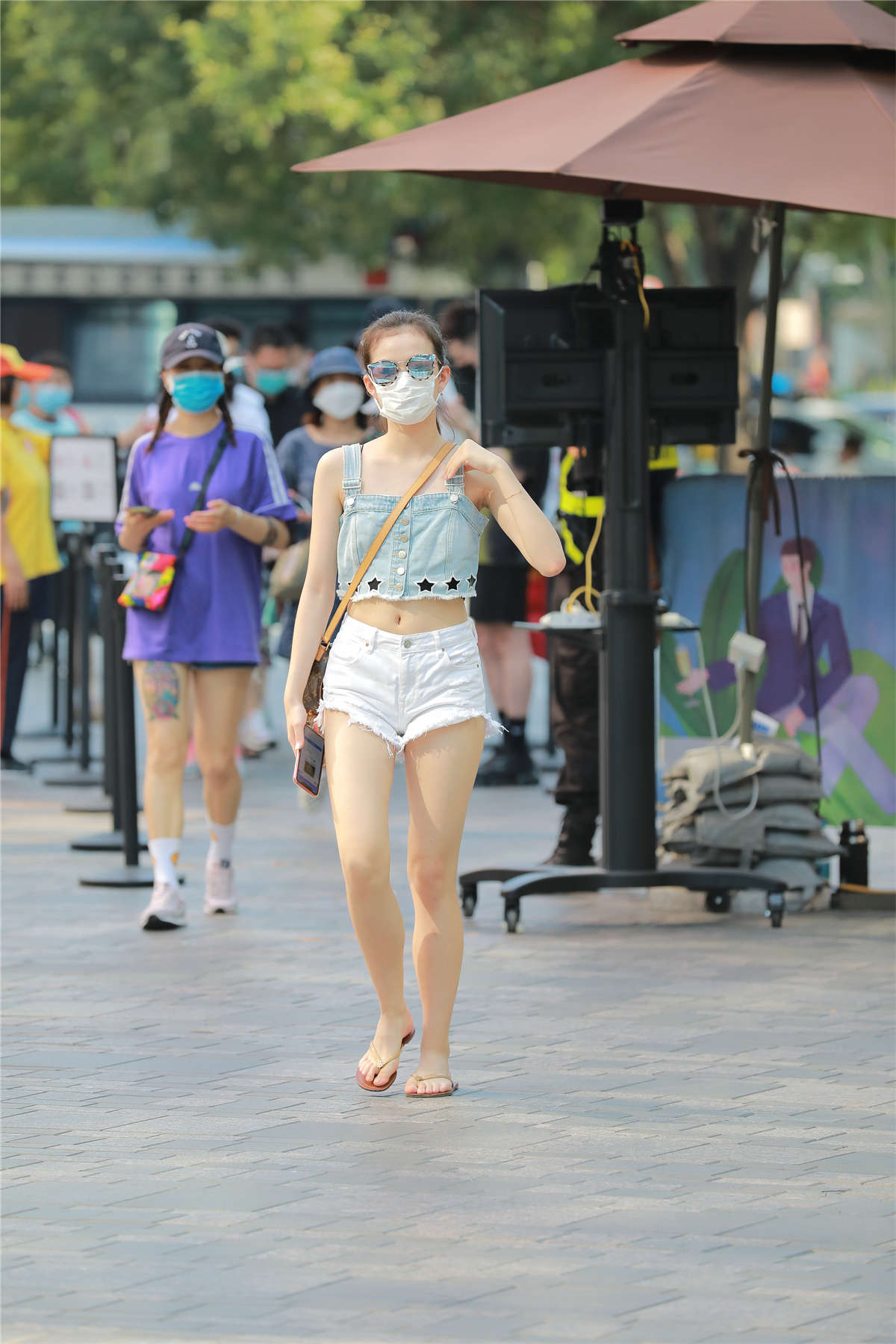 图片[2]-白色牛仔短裤-日更街拍