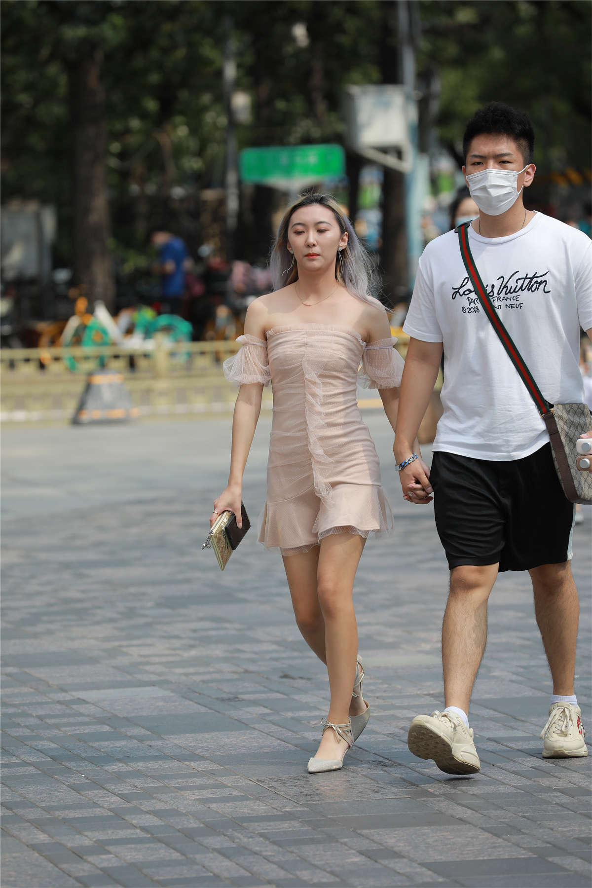 四九城嘎子街拍作品 – 甜美包臀裙女友-日更街拍