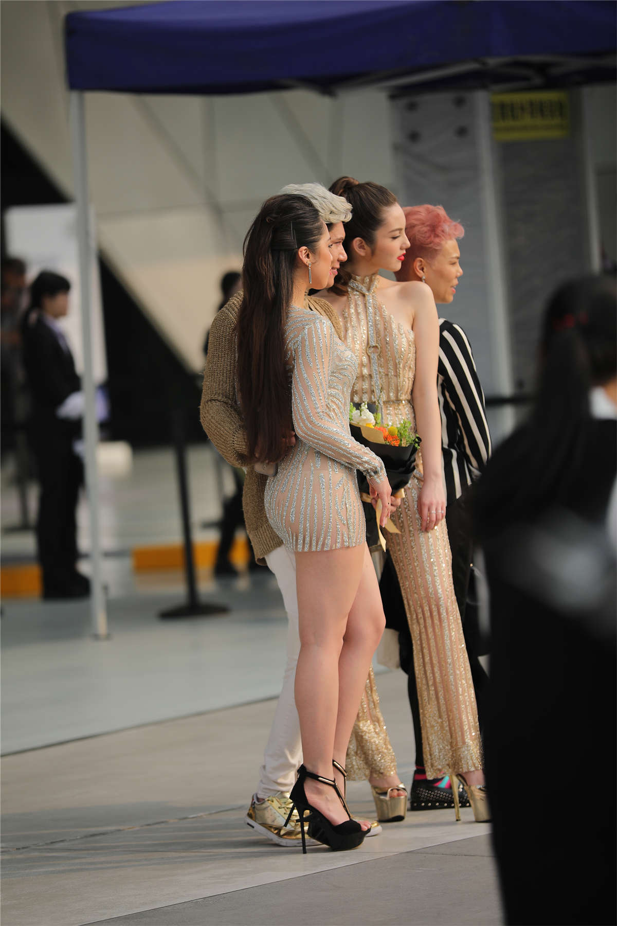 图片[2]-性感美人-日更街拍