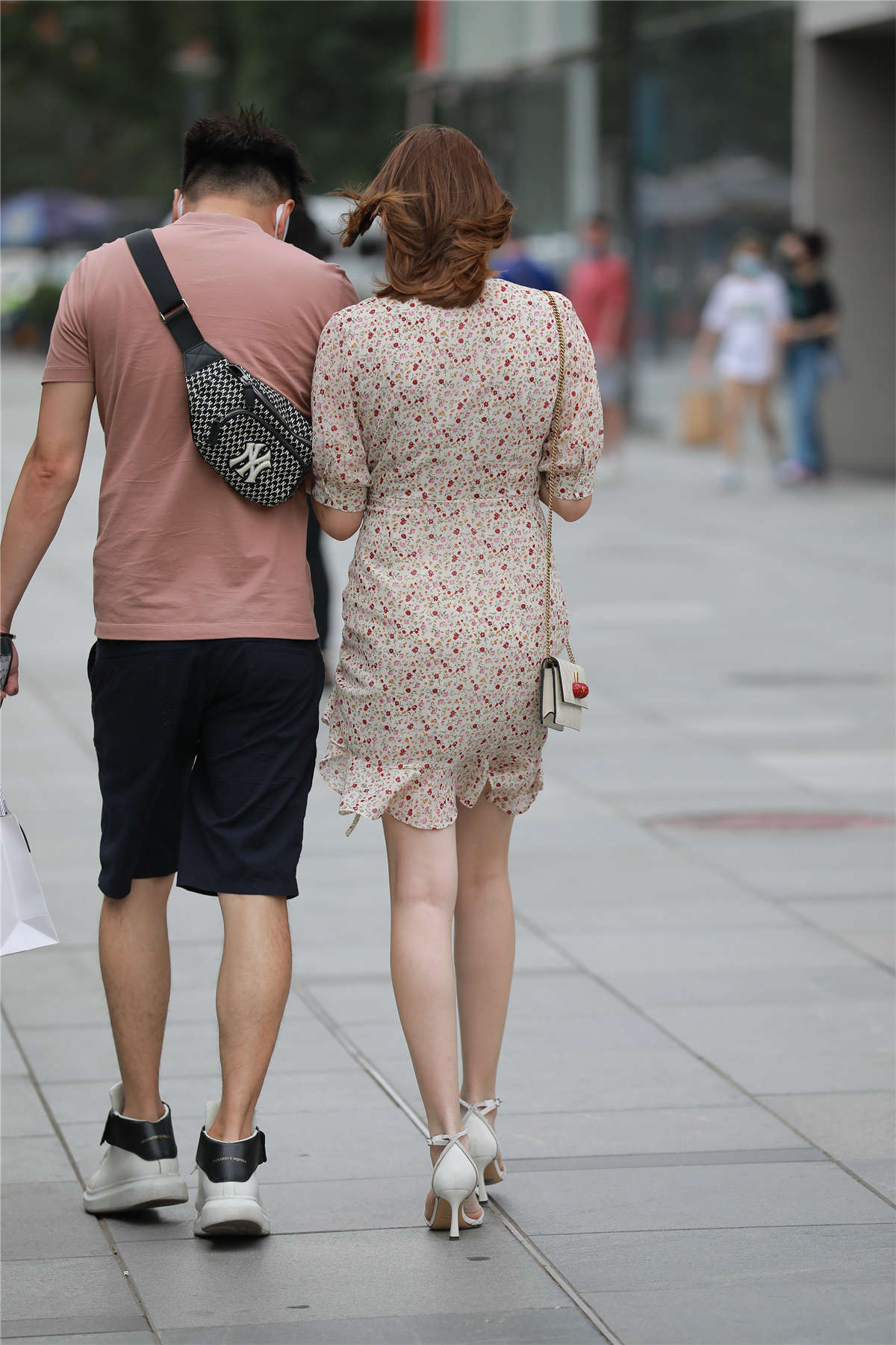 图片[2]-四九城嘎子街拍作品 – 高跟女友-日更街拍