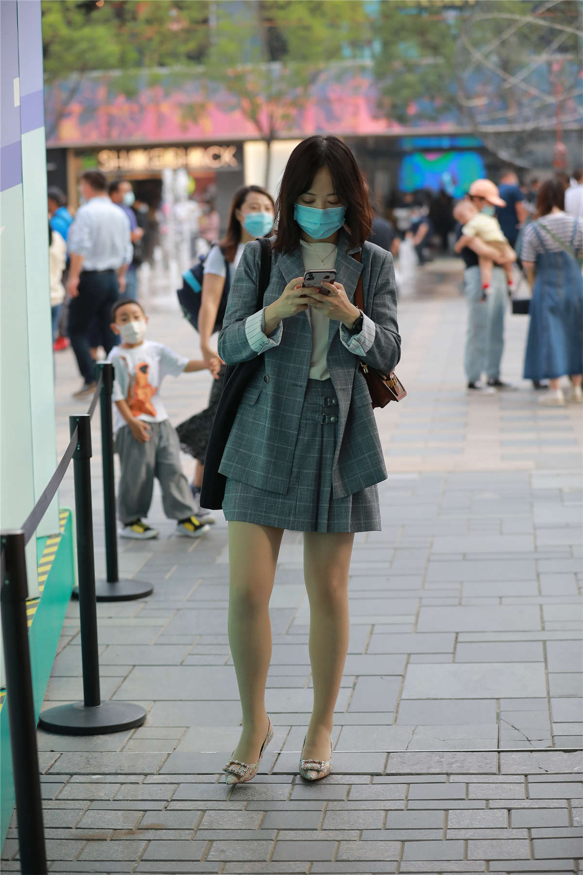 图片[2]-四九城嘎子街拍作品 – 职业装肉丝高跟少妇-日更街拍