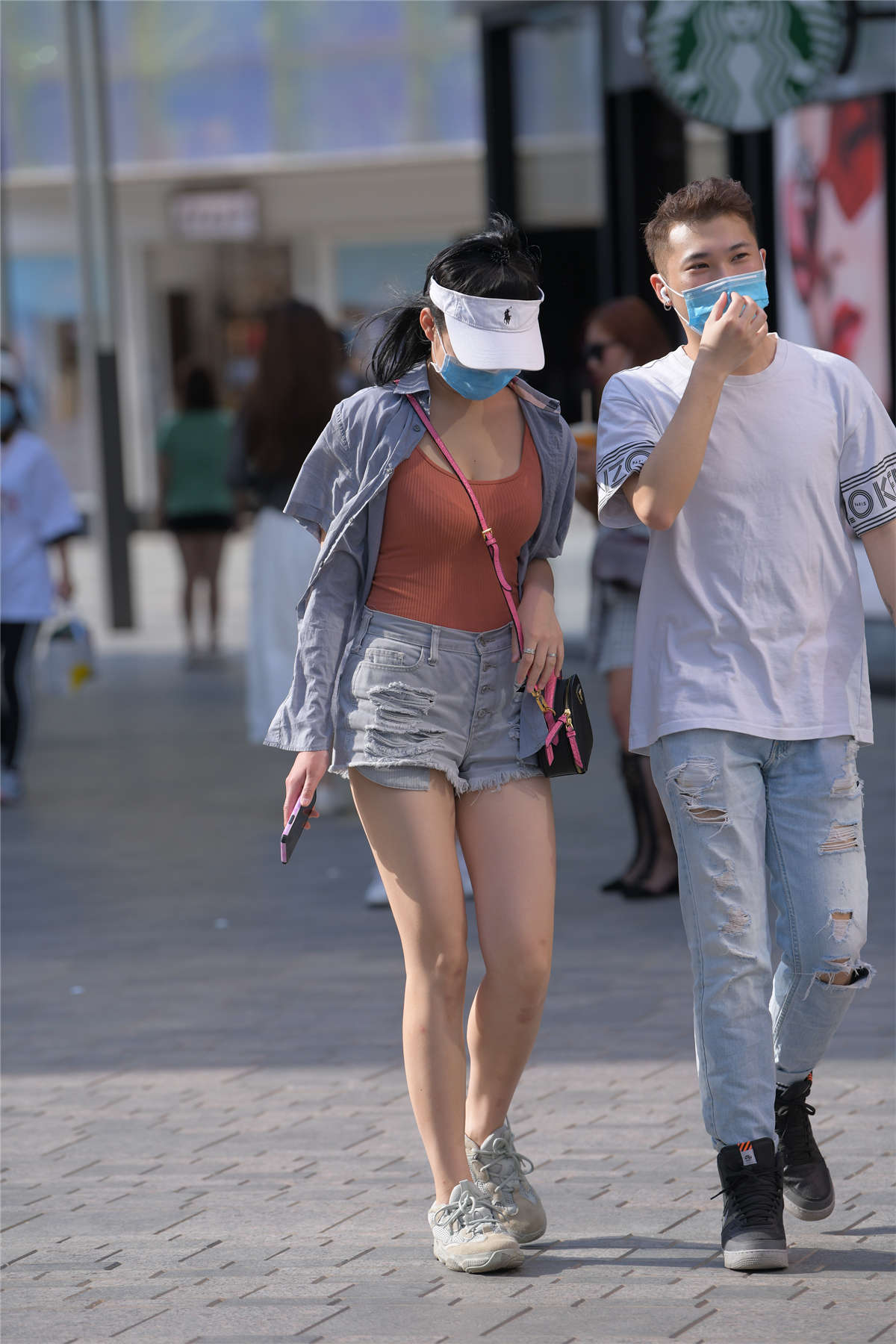 青春靓丽长腿-日更街拍