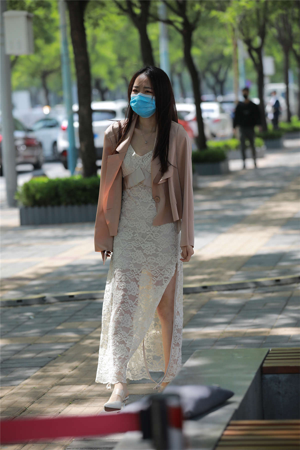 四九城嘎子街拍作品 – 蕾丝裙美腿闺蜜-日更街拍
