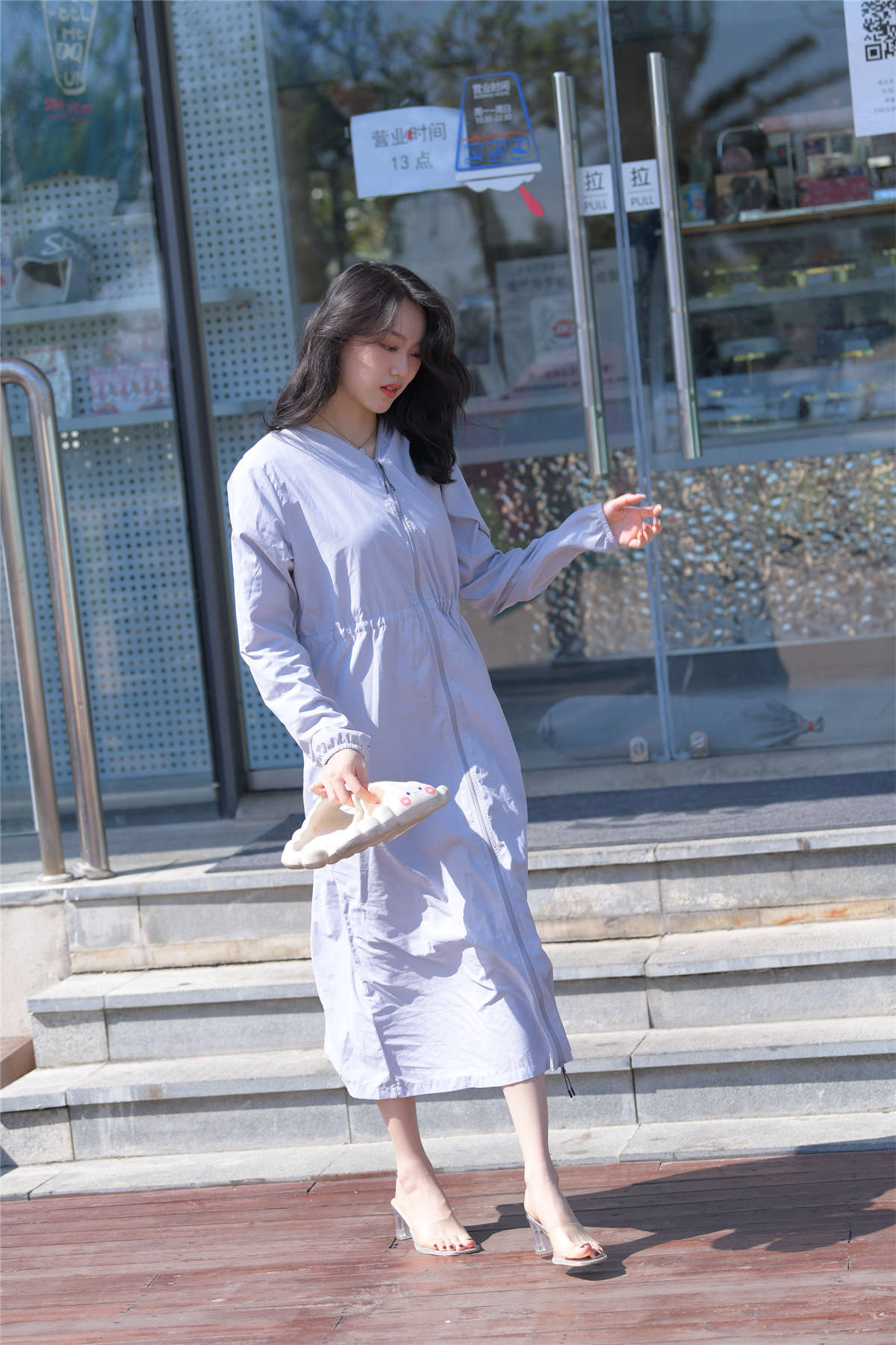 图片[2]-[魔镜原创摄影]一始街拍作品 Blue and Sentimental（悠然见幽蓝）-日更街拍