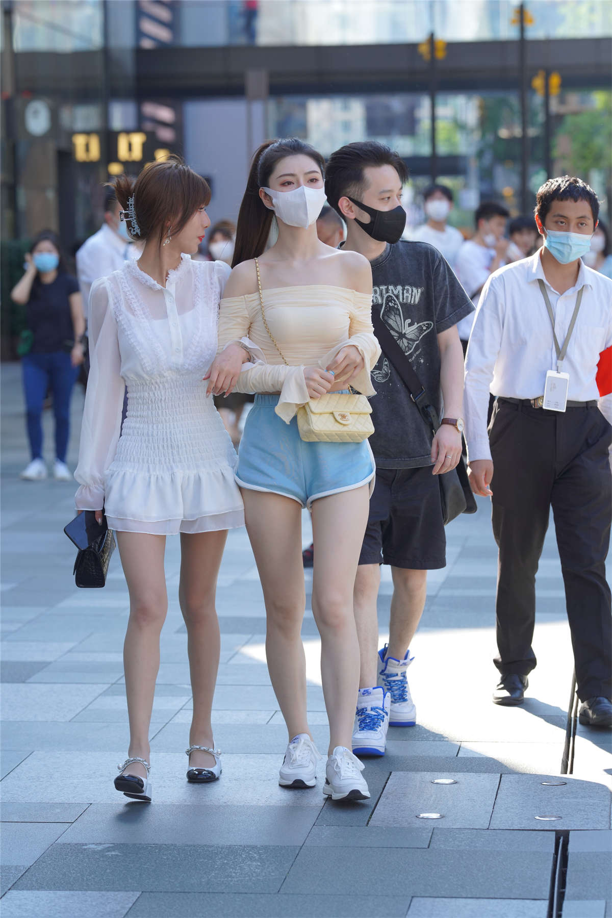 图片[2]-气质美眉-日更街拍