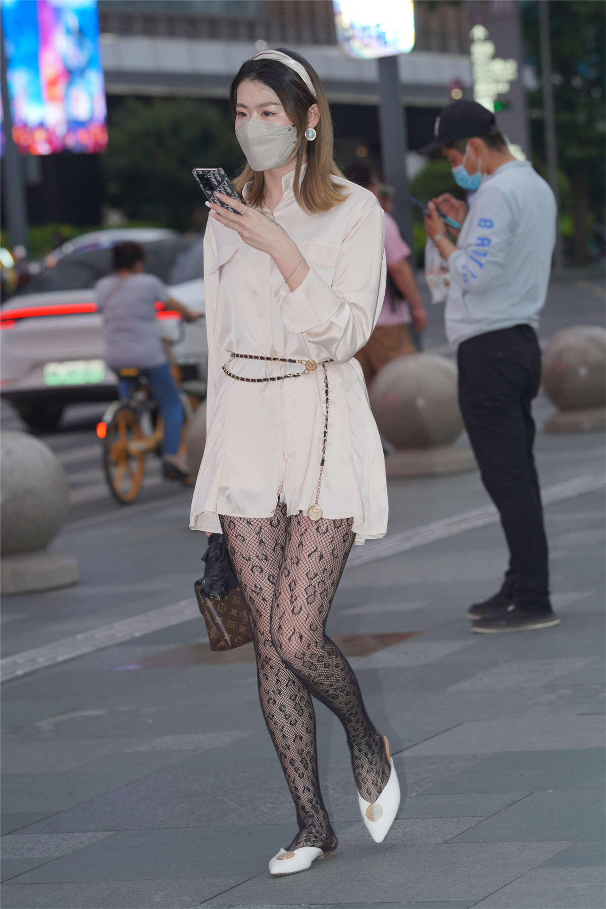 图片[2]-丝袜美女-日更街拍