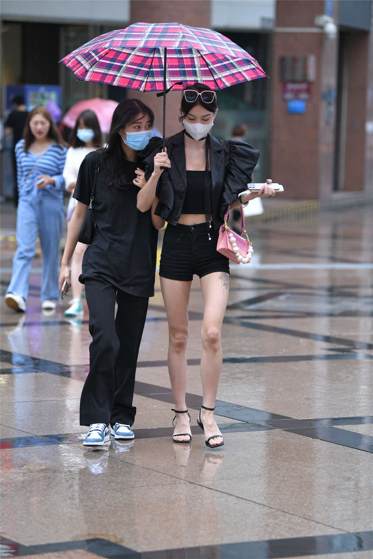 图片[2]-黑色复古风-日更街拍